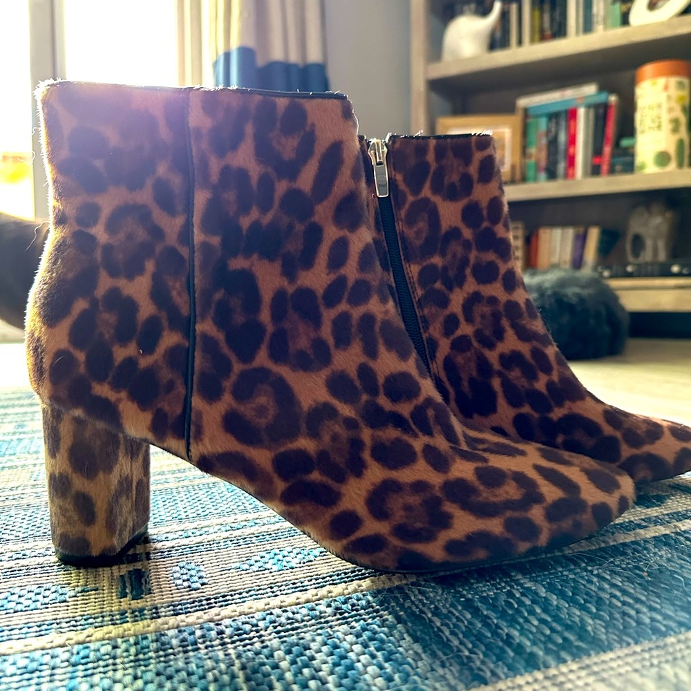 Nine West leopard print boots